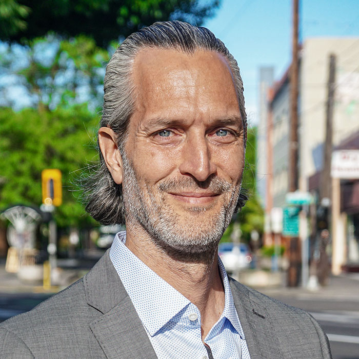 Nico Larco - Headshot_Cropped - 72-bl (1).jpg